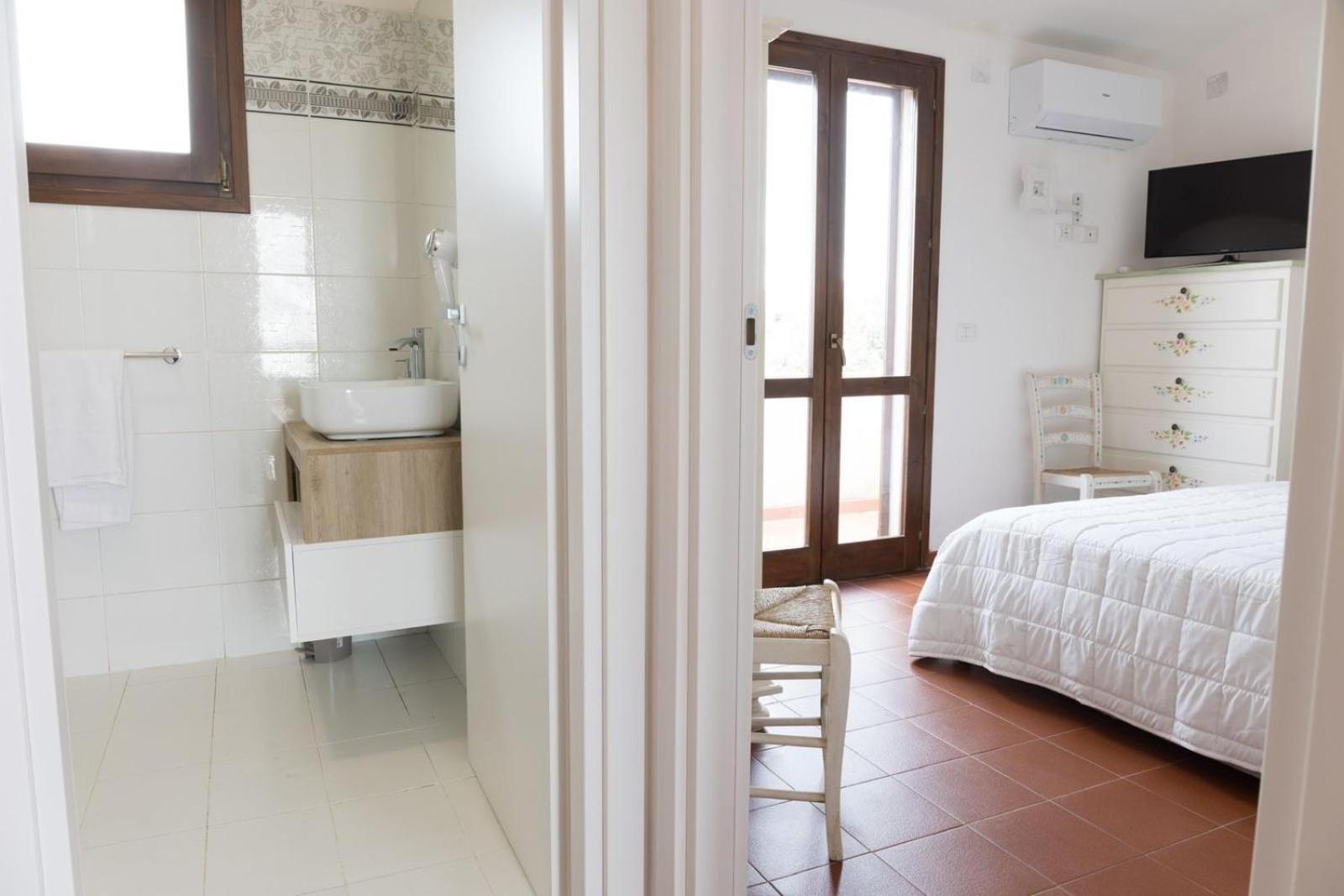 Hotel Trinita Dei Corsari Torre dei Corsari Eksteriør billede